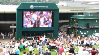 INFRASTRUCTURĂ: Bazele de tenis de la Roland Garros și Wimbledon au fost amenajate pe terenuri donate de cluburi de rugby!